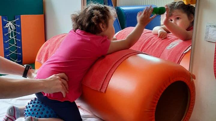 Malo manj joka, a gibčen kot dojenček